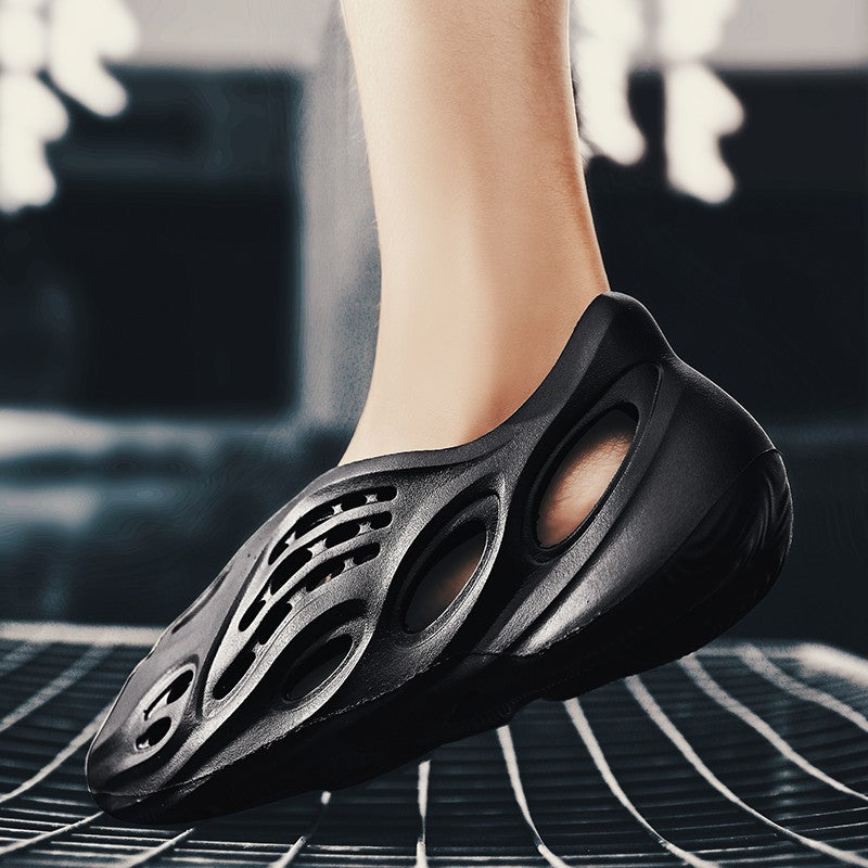 MOOSII Ready Stock Hole shoes Women&Men slippers Couple sandals outdoor fashion sports sandal beach shoes Unisex size:35-46 YL406