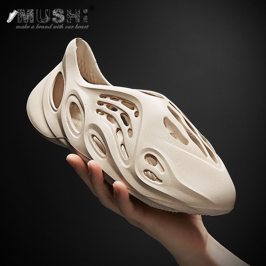 MOOSII Ready Stock Hole shoes Women&Men slippers Couple sandals outdoor fashion sports sandal beach shoes Unisex size:35-46 YL406